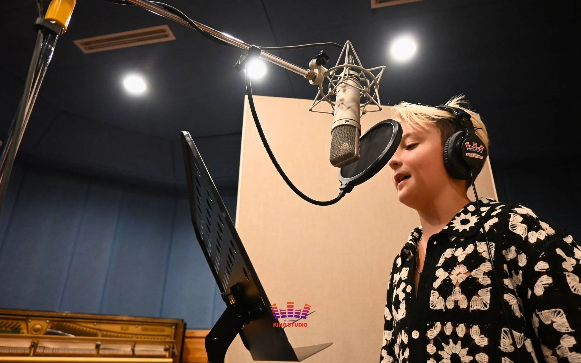Elevate Your Seoul Travel: K-Pop Recording & Demon Hunters Tour in One Adventure