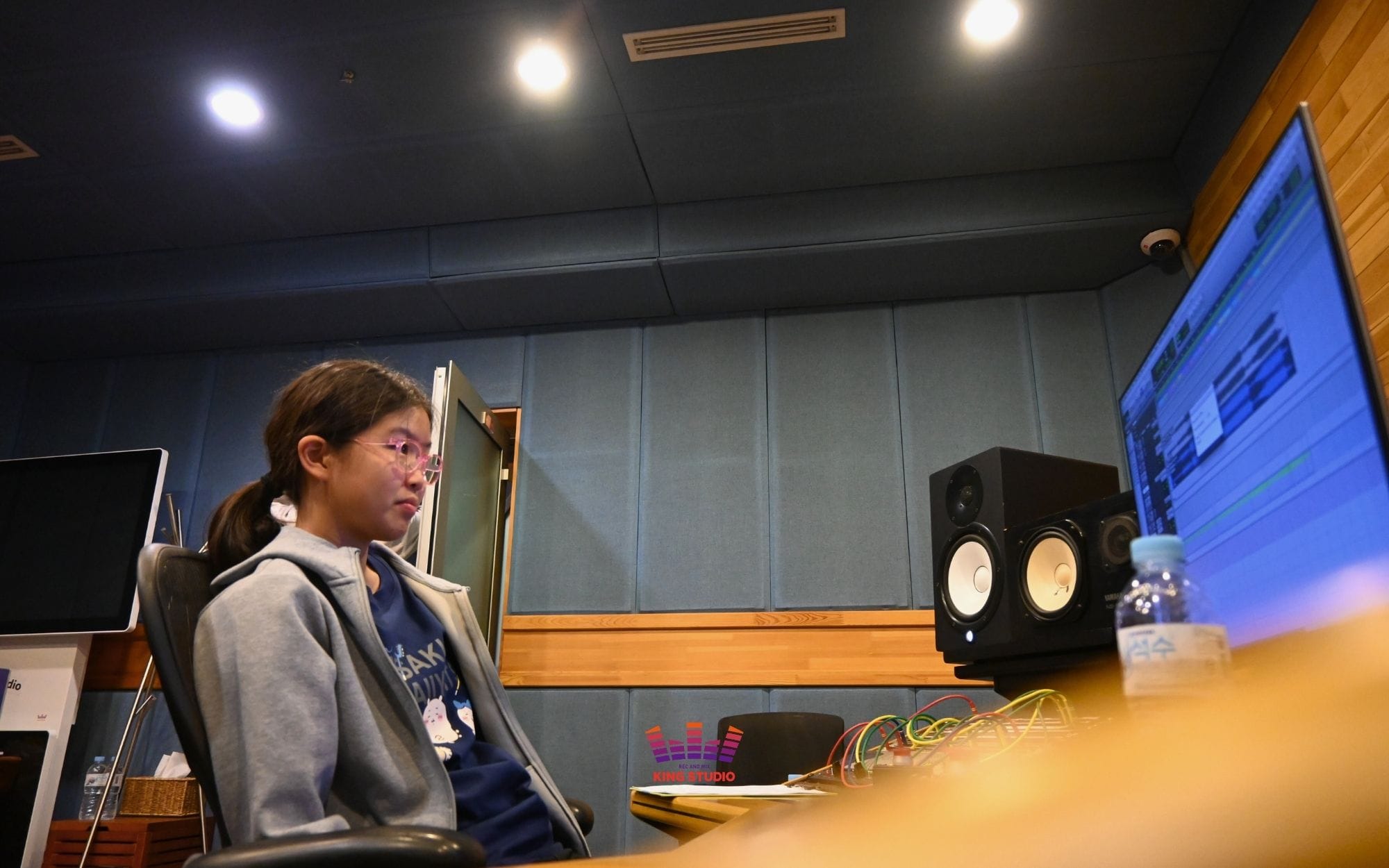 Ultimate Seoul Travel Guide: Record Your K-Pop Dreams at KING STUDIO