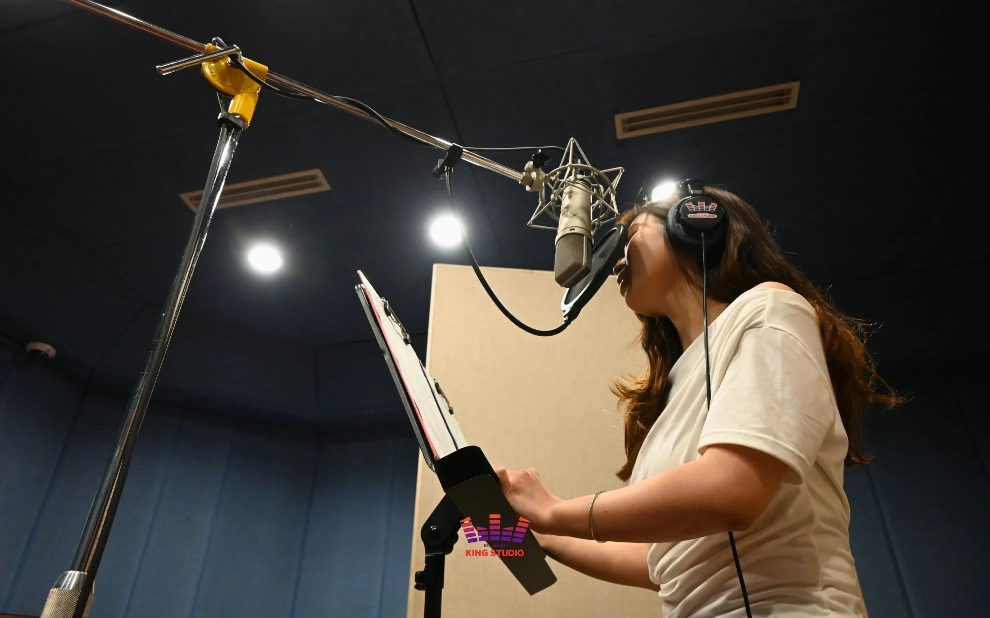 Professional K-Pop recording session same as real idols at KING STUDIO