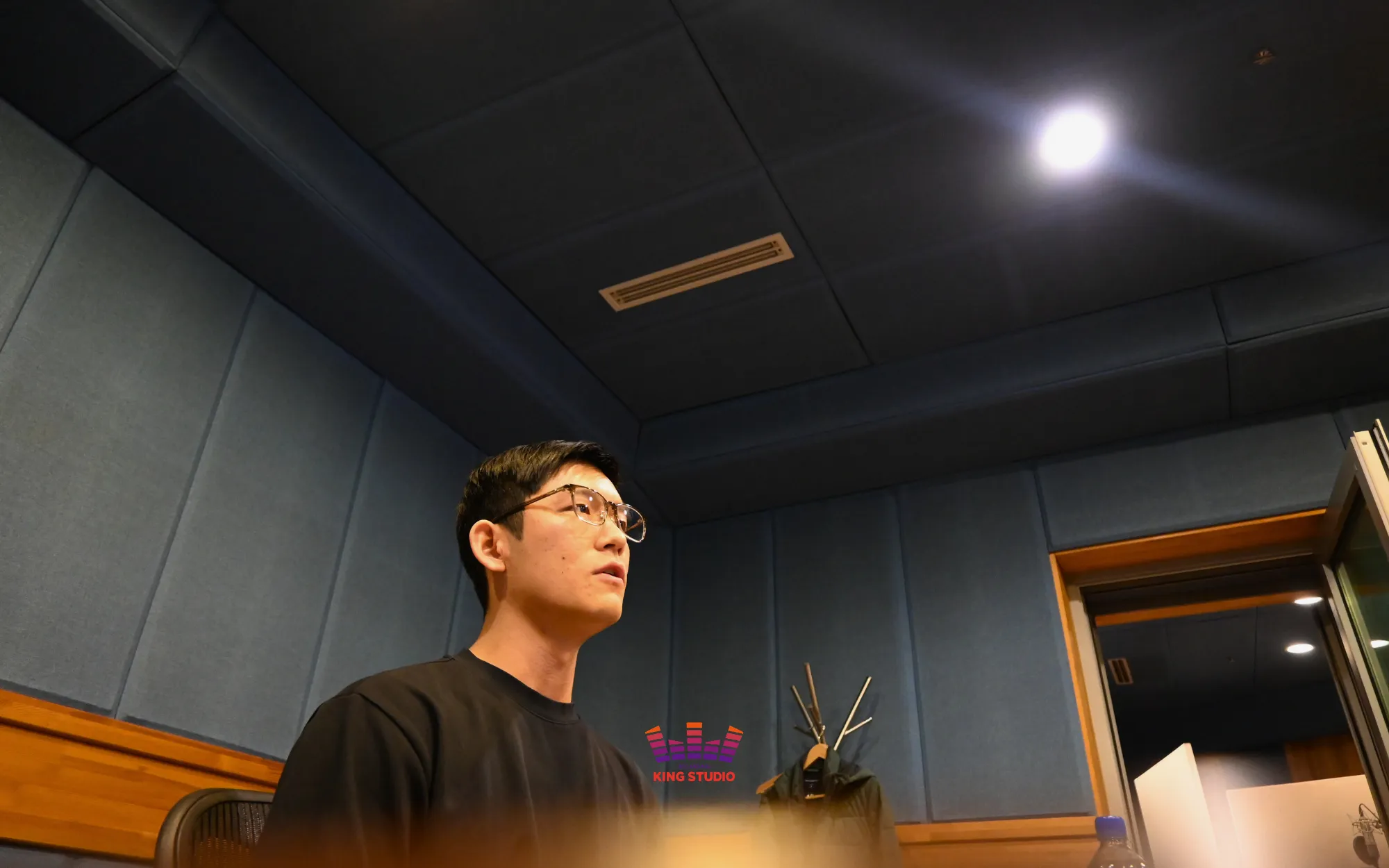 Song part division and key adjustment before Kpop experience recording at KING STUDIO during Seoul Trip