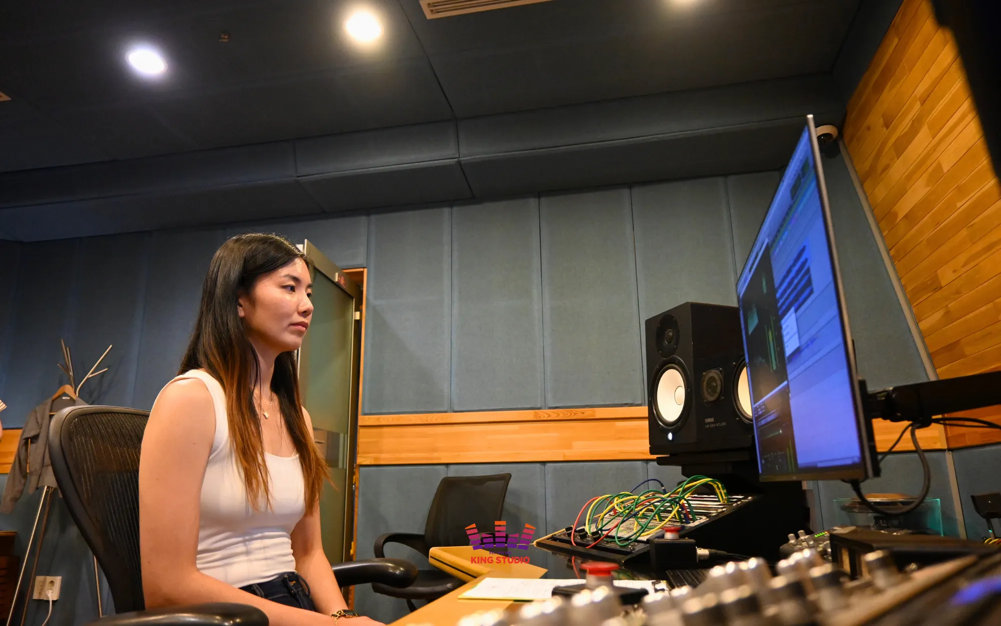 Listening to the mixed and mastered DIAMOND recording on studio monitors